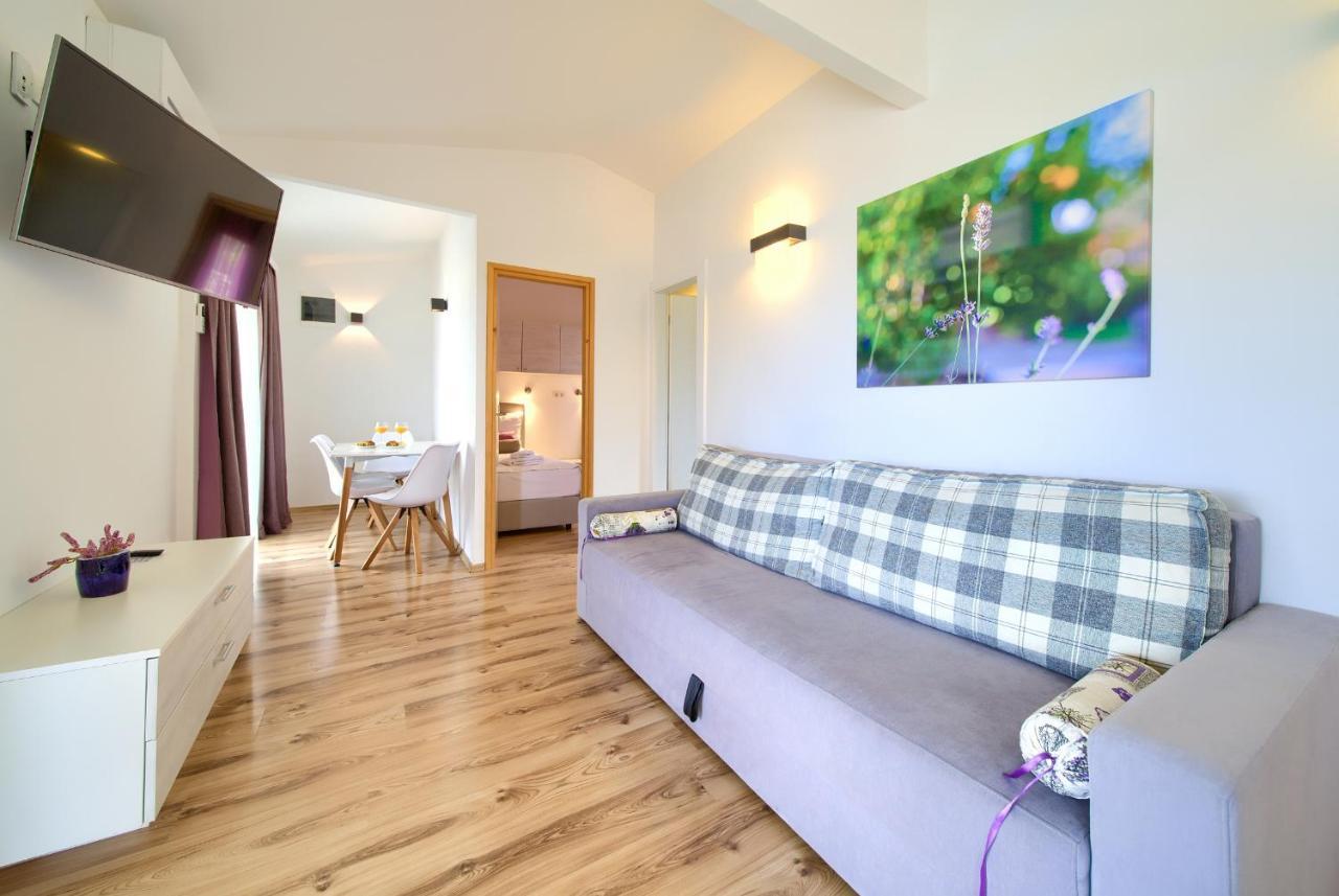 Holiday Homes Kanajt Punat Kültér fotó