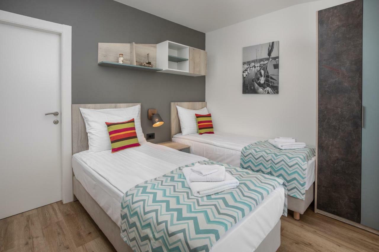 Holiday Homes Kanajt Punat Kültér fotó