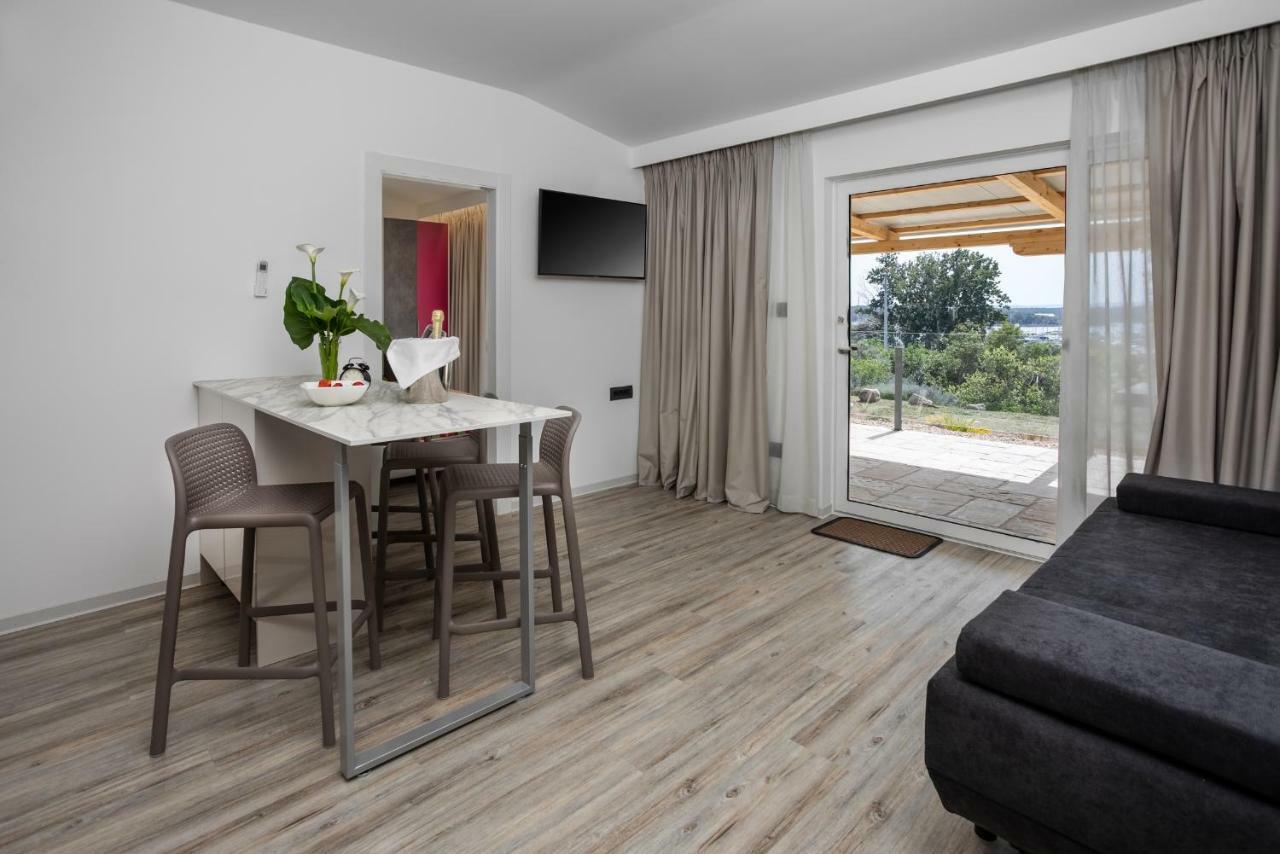 Holiday Homes Kanajt Punat Kültér fotó